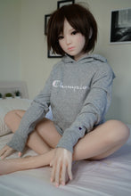 Load image into Gallery viewer, Eirian(130cm/4ft3): Japanese Girl Doll Cute Short Hair Silicone Piper Doll
